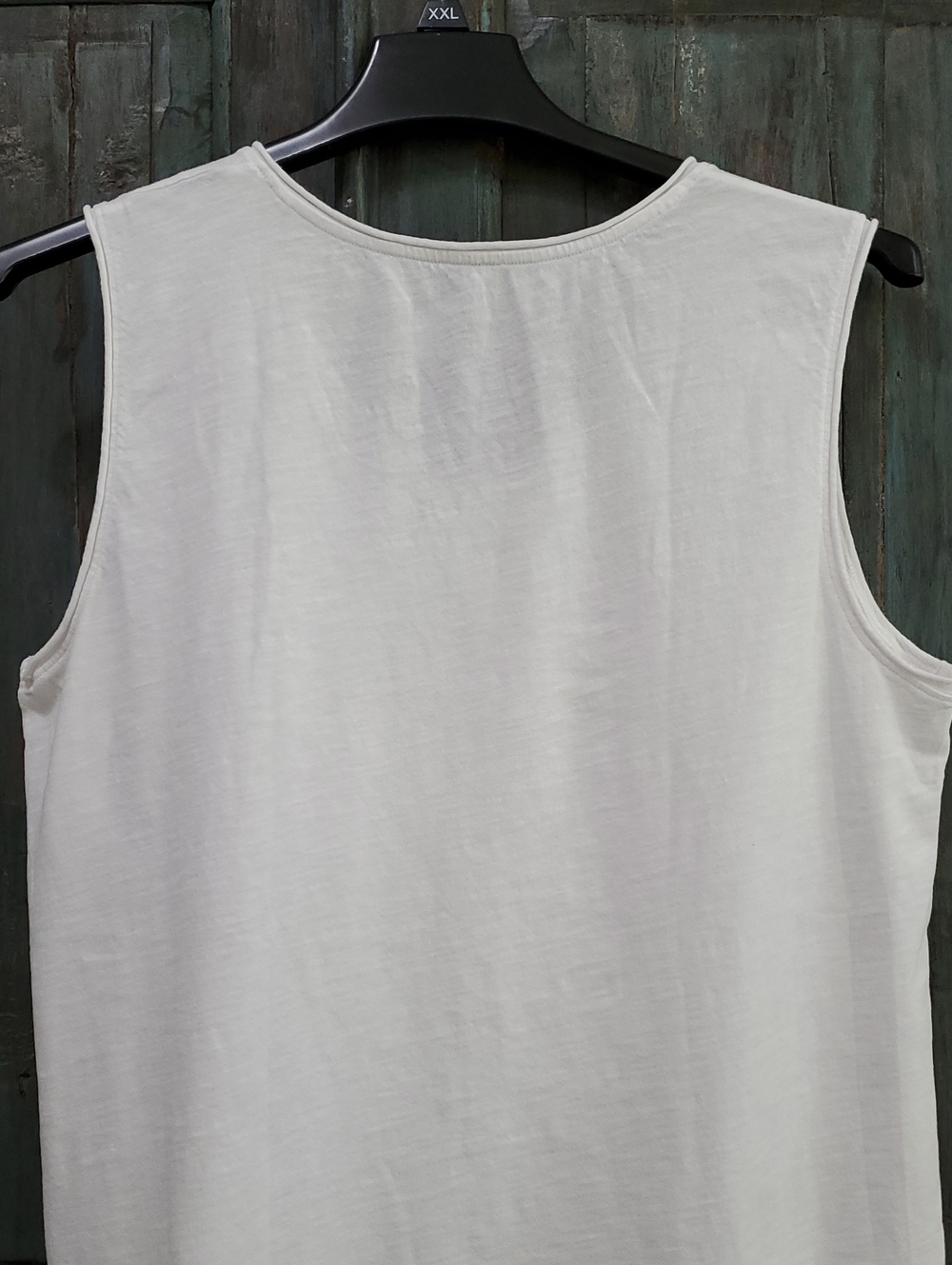 Eileen Fisher Basic V-Neck Tank Top, Size Large, NWOT - Picture 3 of 6